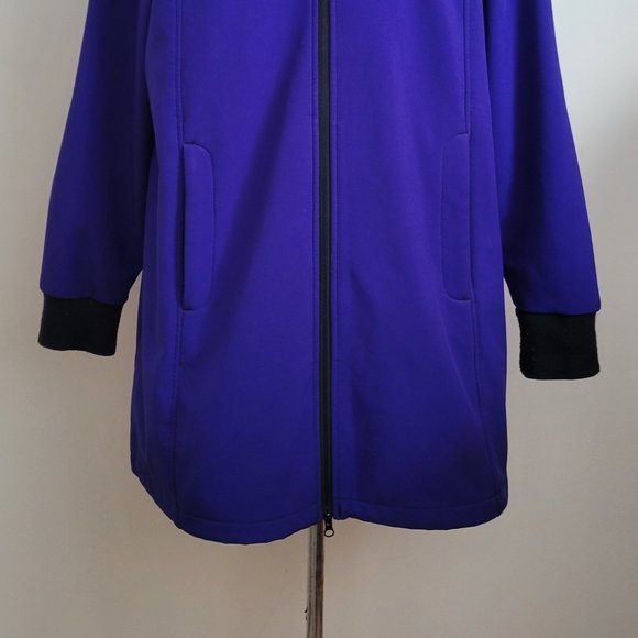 Women's Chillax Sport Jacket - Picture 6 of 7